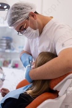 Стоматологическая клиника ДЕМОКРАТ