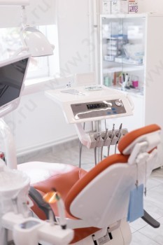 Стоматологическая клиника ДЕМОКРАТ