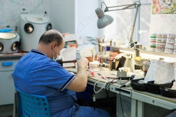 ЭДС СТОМАТОЛОГИЯ на Машиностроителей