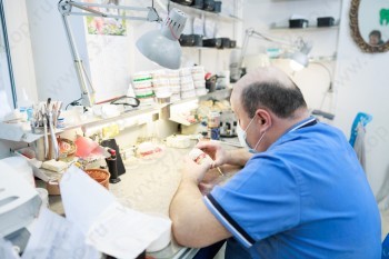 ЭДС СТОМАТОЛОГИЯ на Машиностроителей