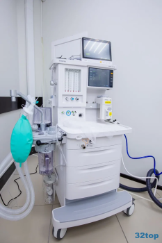 СТОМАТОЛОГИЯ ДОКТОРА ТОМИЛИНОЙ на Менделеева