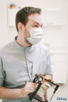 Стоматологическая клиника УАЙТ ЛАЙН (WHITE LINE) м. Проспект Мира