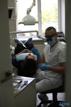 Стоматология ЗНАКОМЫЙ ДОКТОР м. Проспект Победы