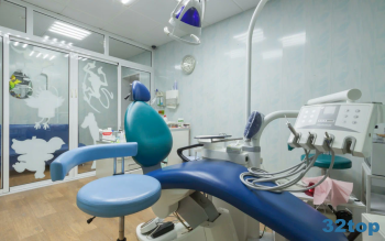 Стоматологический центр ДАНТИСТ на пр-т Ильича 21