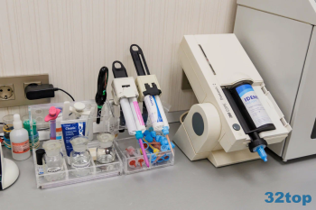 Стоматологическая клиника АКАДЕМИЯ УЛЫБКИ на Победы