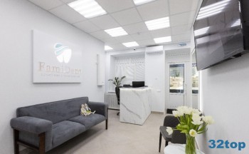 Стоматологическая клиника ФАМИДЕНТ (FAMIDENT)