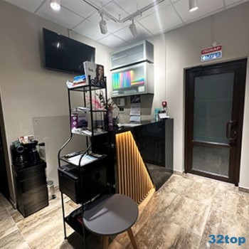 Стоматологическая клиника ИМПЛАНТ СТОРИ (IMPLANT STORY)