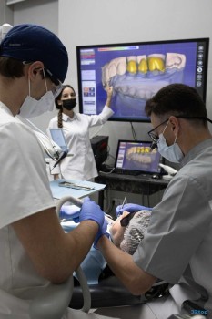 Стоматология THE PRACTICE (ЗЕ ПРАКТИС)