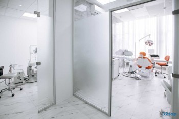 Стоматологическая клиника DEMOKRAT (ДЕМОКРАТ)