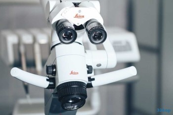 Сеть стоматологических клиник СЕМЕЙНАЯ СТОМАТОЛОГИЯ НА КОМЕНДАНТСКОМ, 34 м. Комендантский проспект