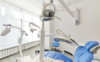 Клиника инновационной стоматологии АКАДЕМИЯ ЗДОРОВОЙ УЛЫБКИ на Войстроченко