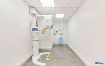 Клиника инновационной стоматологии АКАДЕМИЯ ЗДОРОВОЙ УЛЫБКИ на Войстроченко