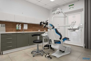 Студия эстетической стоматологии ДВА ДАНТИСТА м. Московская