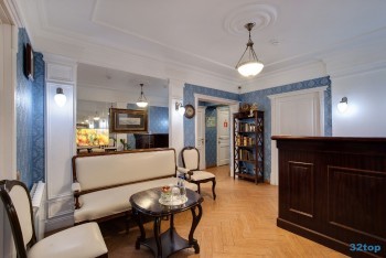 Стоматология DINSTOM (ДИНСТОМ) на Первомайской