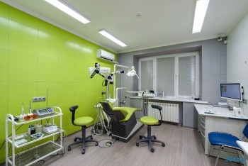 Стоматология DINSTOM (ДИНСТОМ) на Первомайской