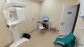 Сеть стоматологических клиник ФАКТОР УЛЫБКИ на Пятилеток