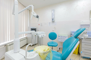 Стоматологическая клиника АРТ-ДЕНТАЛЬ на Дмитрия Мартынова