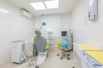 Стоматологическая клиника АРТ-ДЕНТАЛЬ на Дмитрия Мартынова