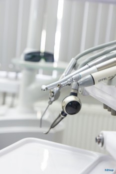 Стоматологическая клиника DAVA DENTAL CLINIC (ДАВА ДЕНТАЛ КЛИНИК) на Тургенева