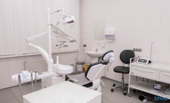 Стоматологическая клиника ЮНИДЕНТ м. Алма-Атинская