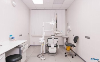 Стоматологическая клиника ЮНИДЕНТ м. Алма-Атинская