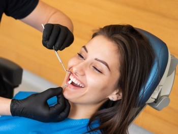 Профгигиена полости рта за 5900 руб.