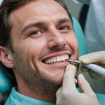 Удаление зуба со скидкой 20%!