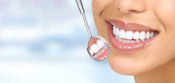 Ультразвуковая чистка зубов за 2990 рублей!