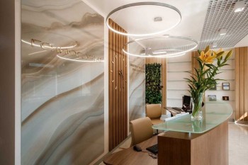 Современная стоматология ГЕЛИОСДЕНТ НА КУЗНЕЦОВА м. Уралмаш