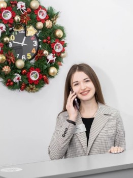 Стоматологический центр AZUR DENT (АЗУР ДЕНТ) на Адоратского