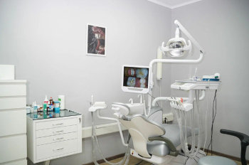 Стоматологическая клиника TVOI STOM (ТВОЙ СТОМ) м. Фонвизинская