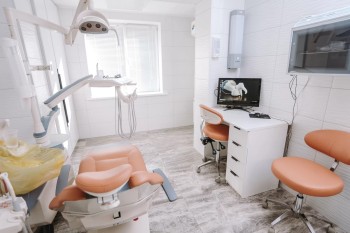 Стоматологическая клиника АНАТОМИЯ УЛЫБКИ