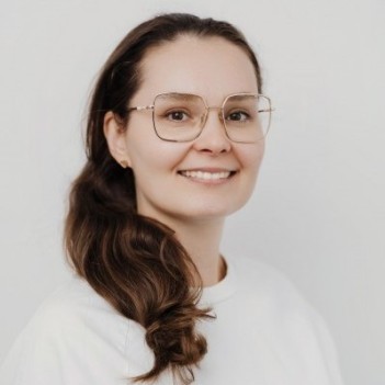 Брус (Бурянина) Александра Михайловна - фотография