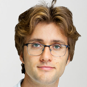 Василенко прохор сергеевич стоматолог. Макаревич иван дмитриевич. Иван макаревич стоматолог ортодонт. Ортодонтические микроимпланты. Макаревич ортодонт.